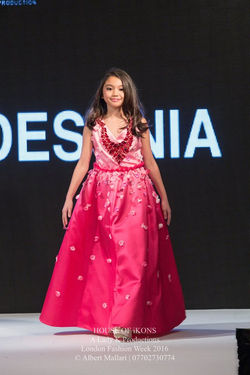 14390844_10210809525983106_8651533384511754638_n