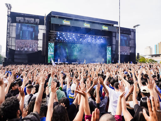 Marcha para Jesus tem 10 horas de louvor e adoração