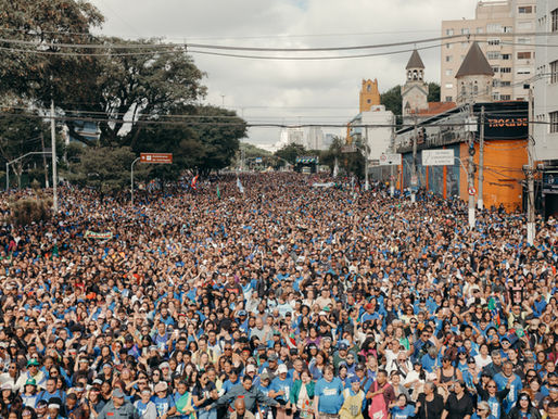 34ª Marcha para Jesus reúne milhões de pessoas nas ruas de SP