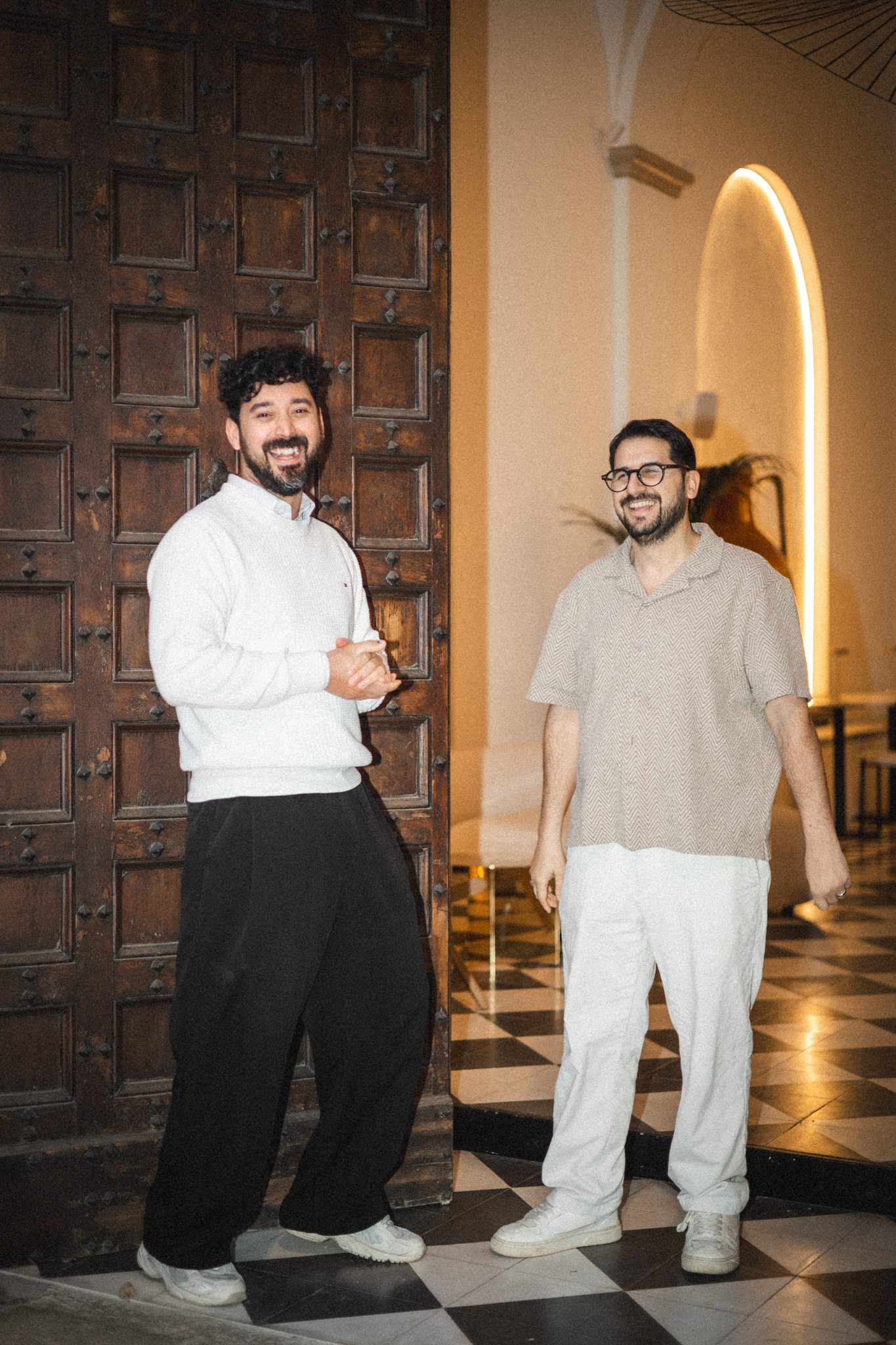 Writer: Richard & Marco