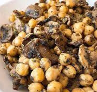 Garbanzos con Champiñones