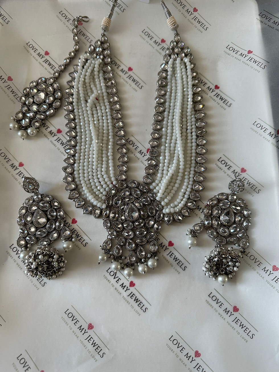 Thumbnail: Polki Kundan Necklace Set