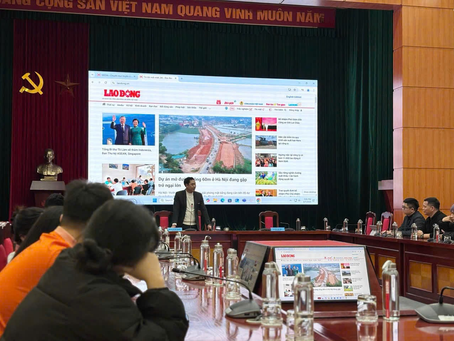 Sinh viên Khoa Truyền thông (DNU) trải nghiệm thực tế tại Báo Lao Động