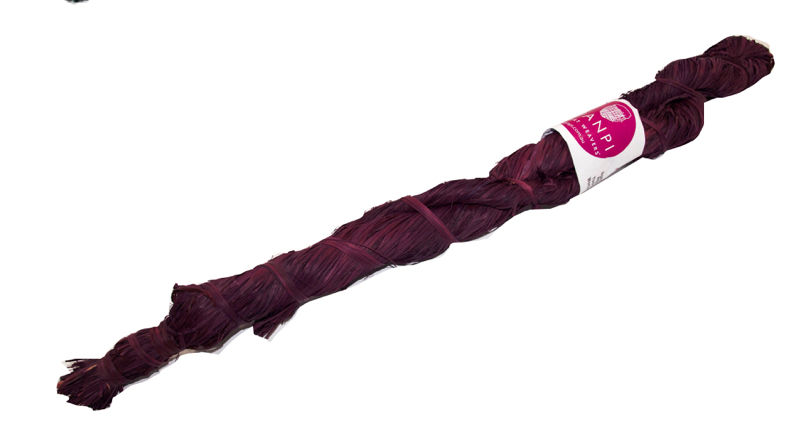 Tjanpi Raffia Burgundy