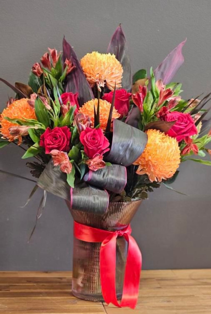 Olivia 25 Fluted Vase Pink