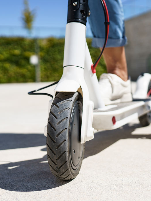 Produzione automatizzata con hub robotizzate multifunzione per la mobilità green