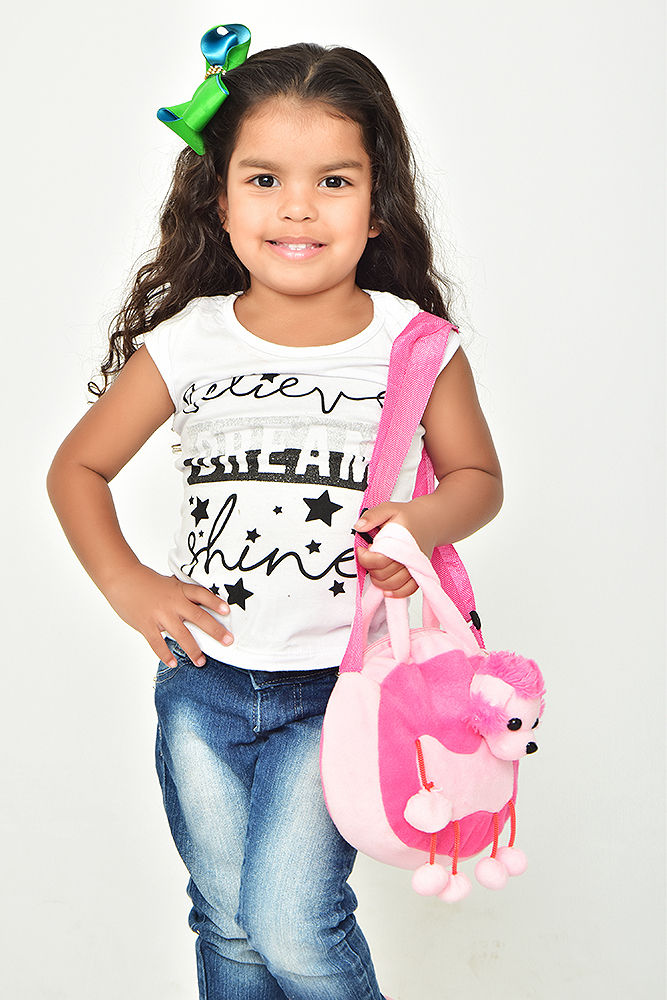 Thumbnail: Nicolly Martins