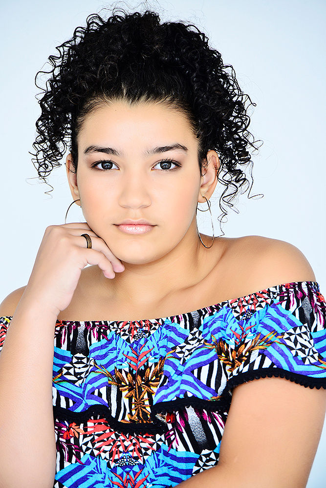 Thumbnail: Eveliny Fidelis Câmara