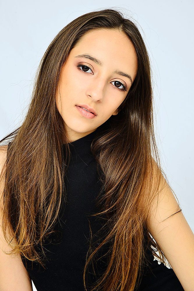 Thumbnail: Yasmin Miranda