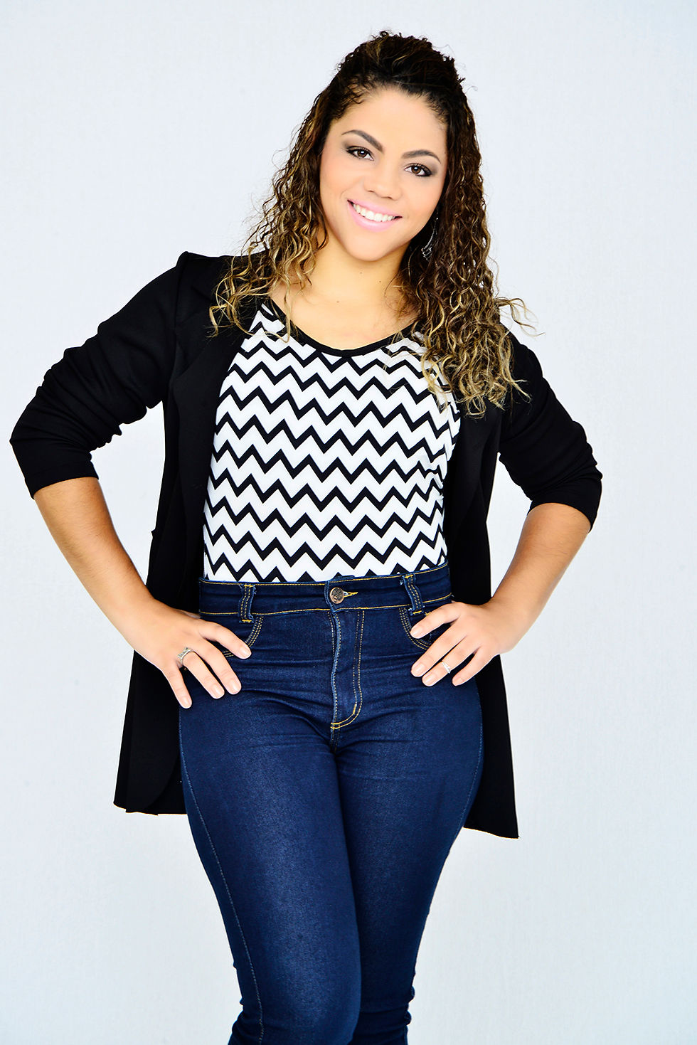 Thumbnail: Aline Micaela