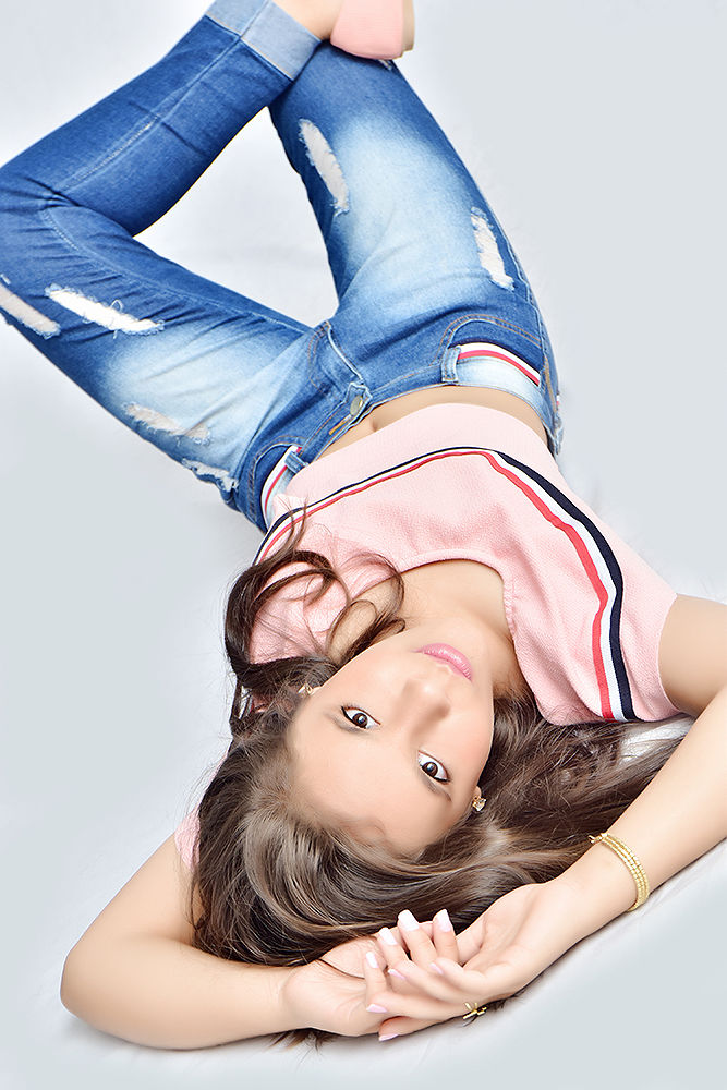 Thumbnail: Stefany Oliveira