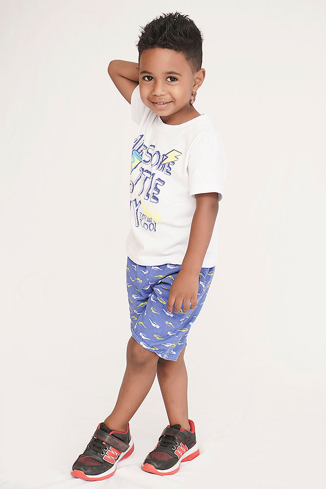 Thumbnail: Tonny Adrian