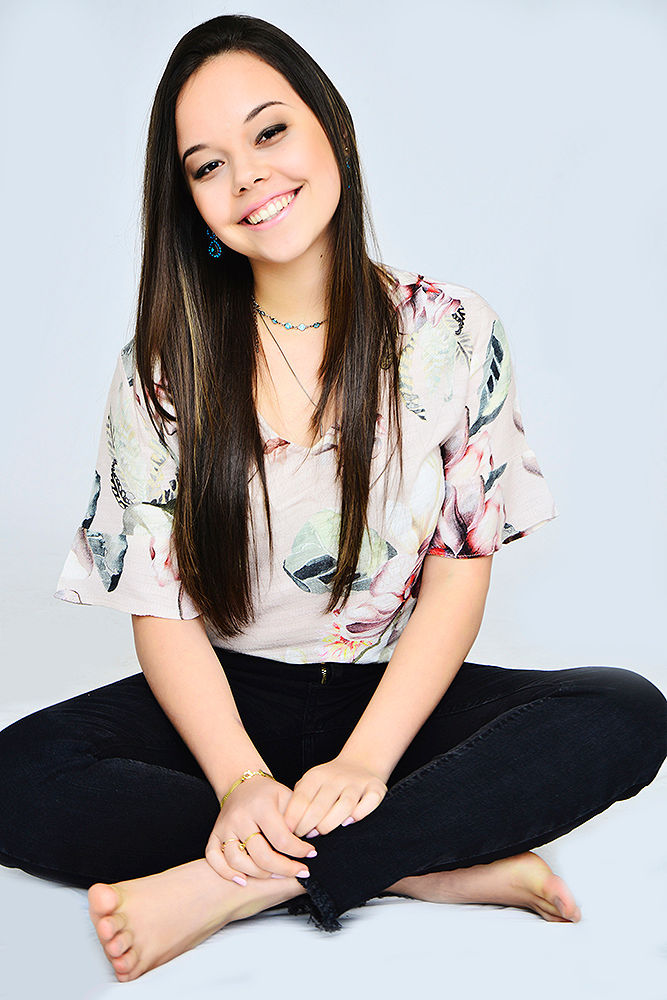 Thumbnail: Mariana Caliman