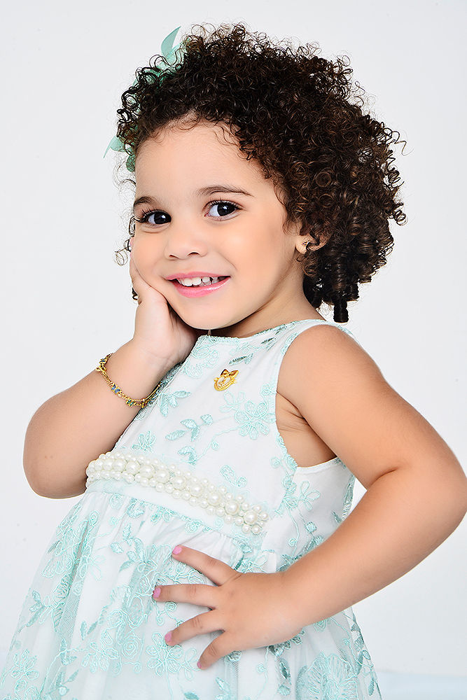 Thumbnail: Victória Zinato