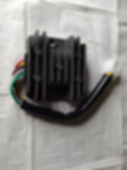 REGULADOR RECTIFICADOR 5 P HEMBRA ITALIKA