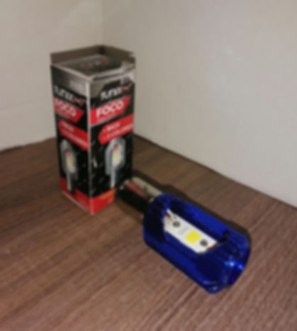 FOCO PARA MOTO BA20 CON ESTROBO ALTA Y BAJA CON CARCASA AZUL