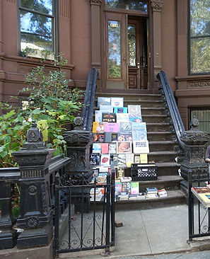 brooklyn-brownstone-yard-sale-copyright-artmuso_edited.jpg