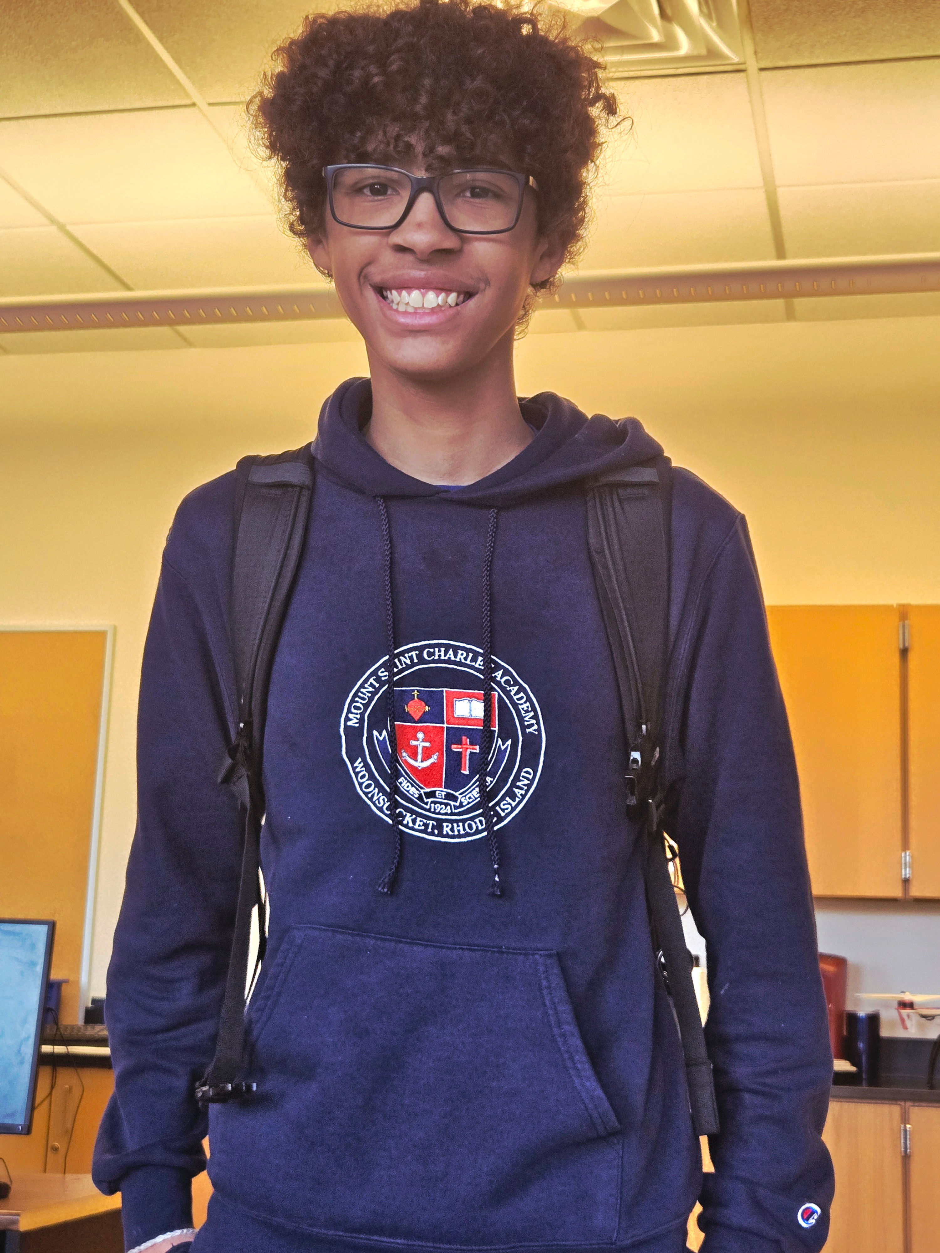 Champion® Powerblend® Pullover Hoodie