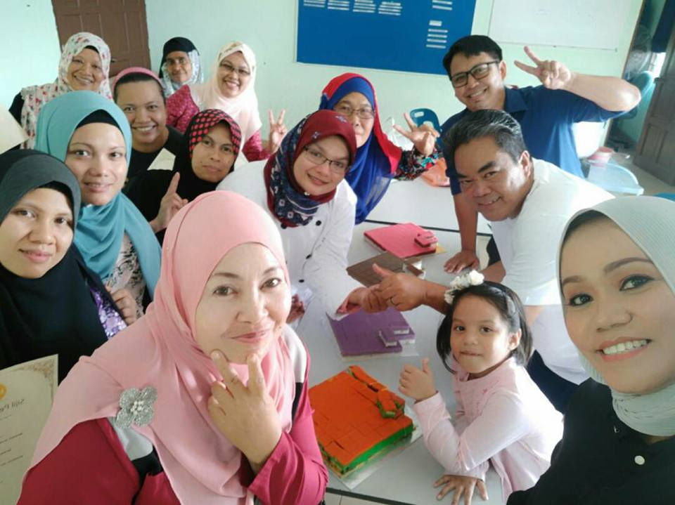 Bengkel  Talam Unik Taman Universiti