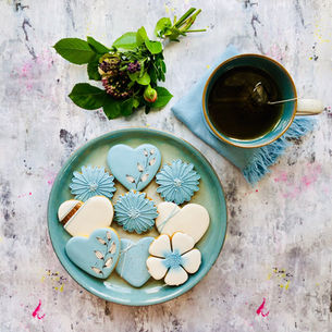 HOW TO: elevate your tea or coffee moments at home