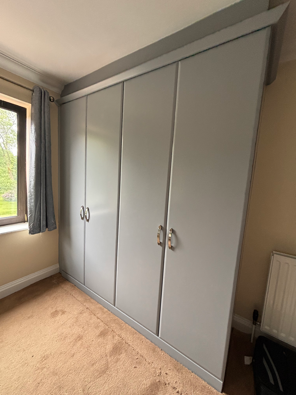 Wardrobe resprayed in RAL colour 7040
