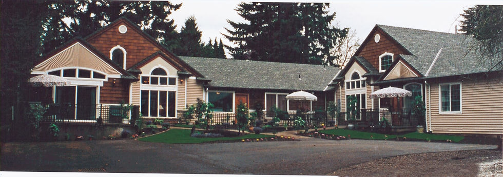 The lodge shortly after construction.