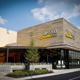 3,000 - 4,500 SF