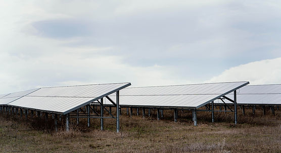field-with-lots-solar-panels-copy-space