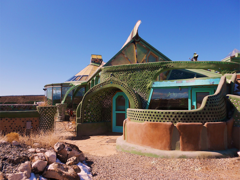 Bioconstrucción El Guerrero de la Basura