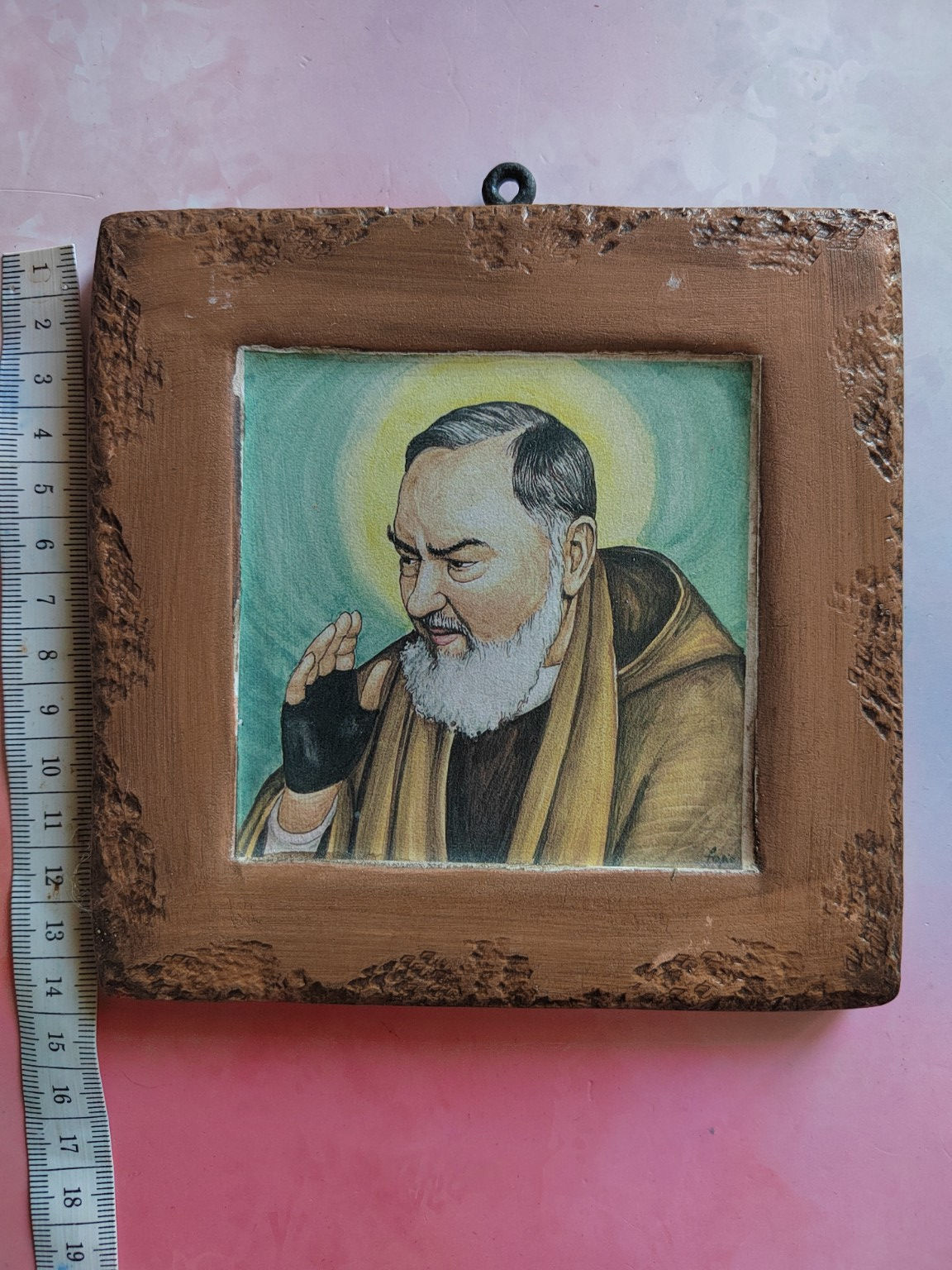 Plaque religieuse en terre cuite – Padre Pio
