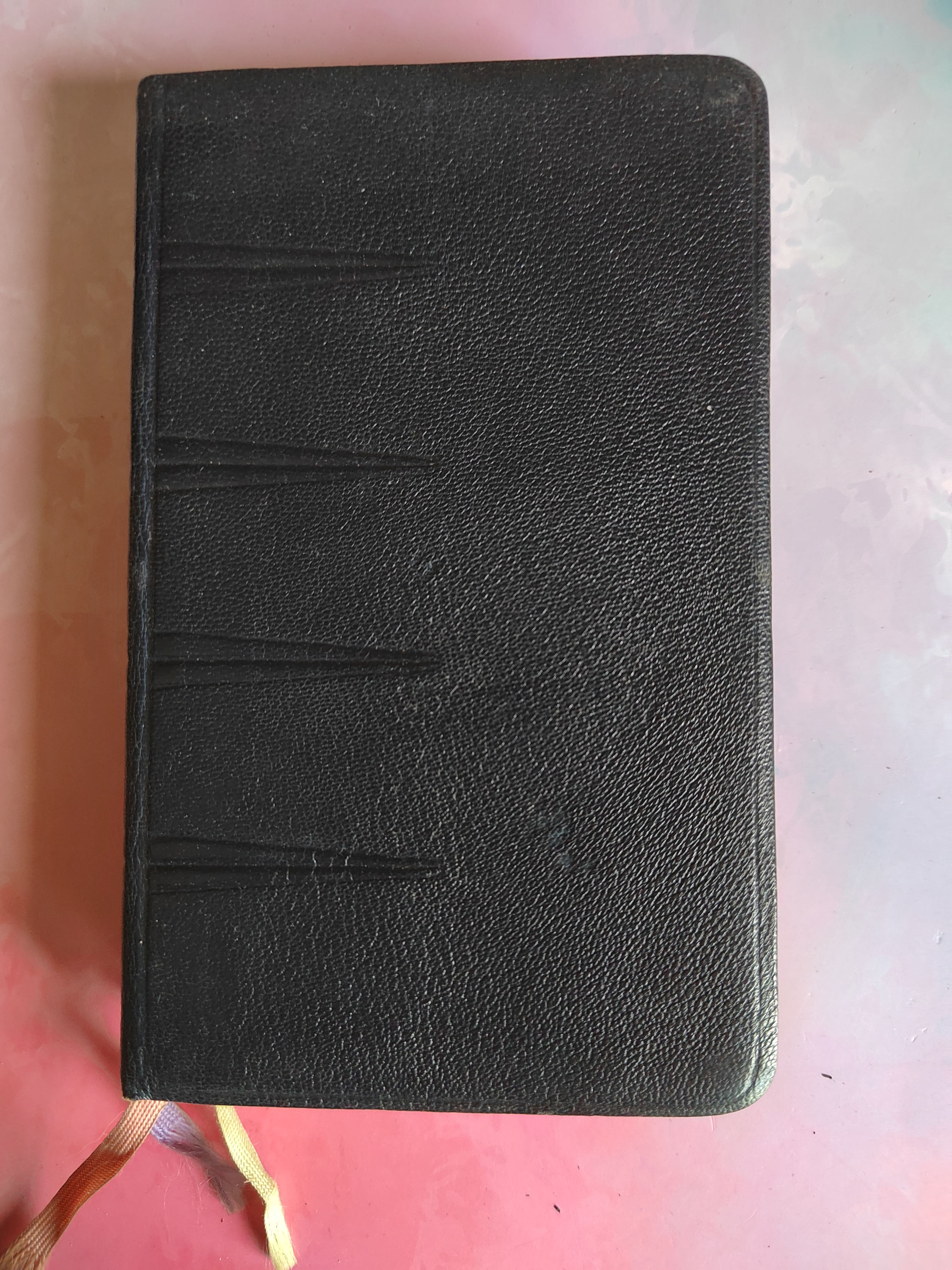 Missel quotidien et vespéral ancien cuir Brepols Dom Gérard livre religieux