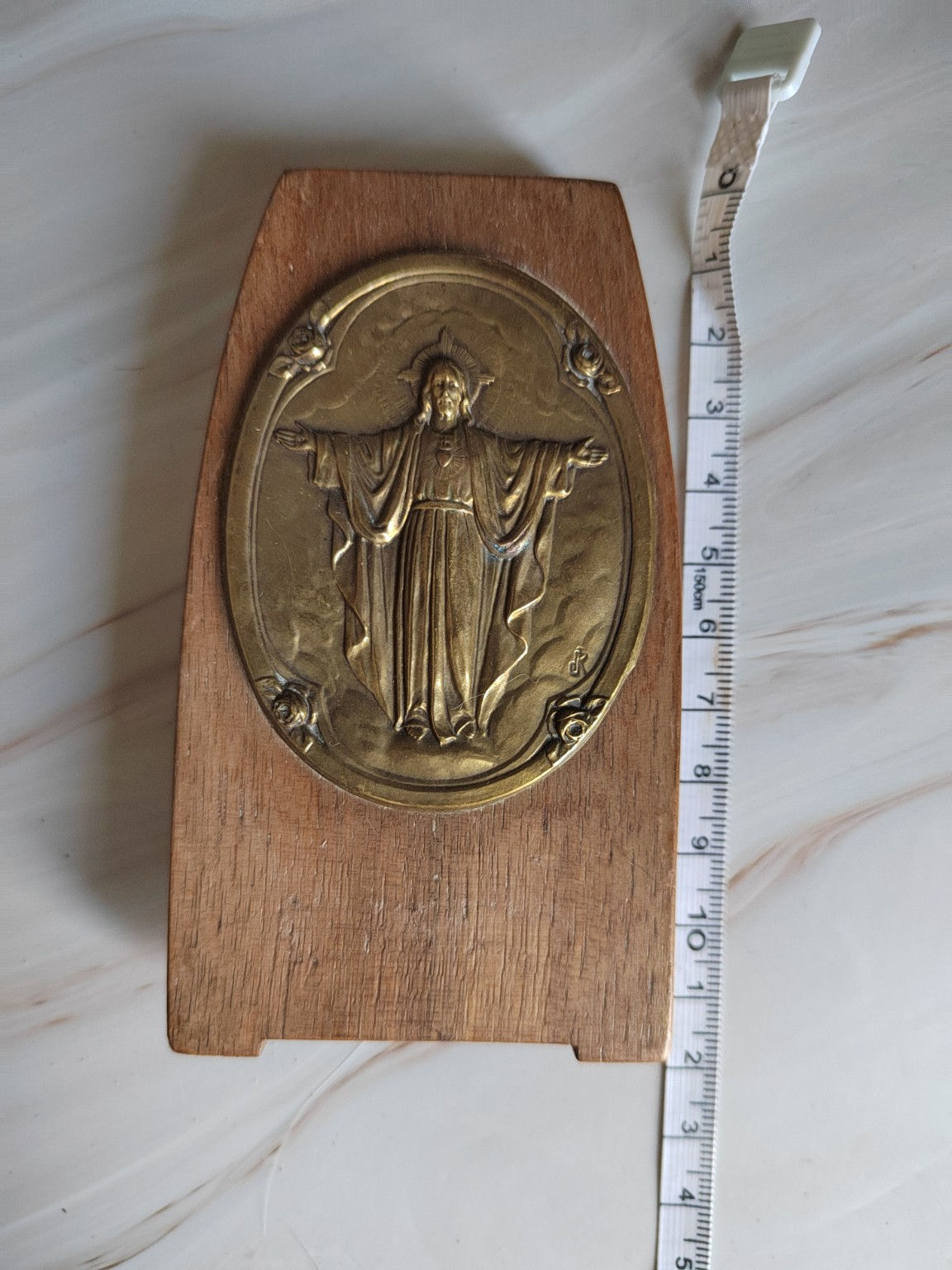 Plaque murale religieuse en laiton sur support bois – Décoration chrétienne vint