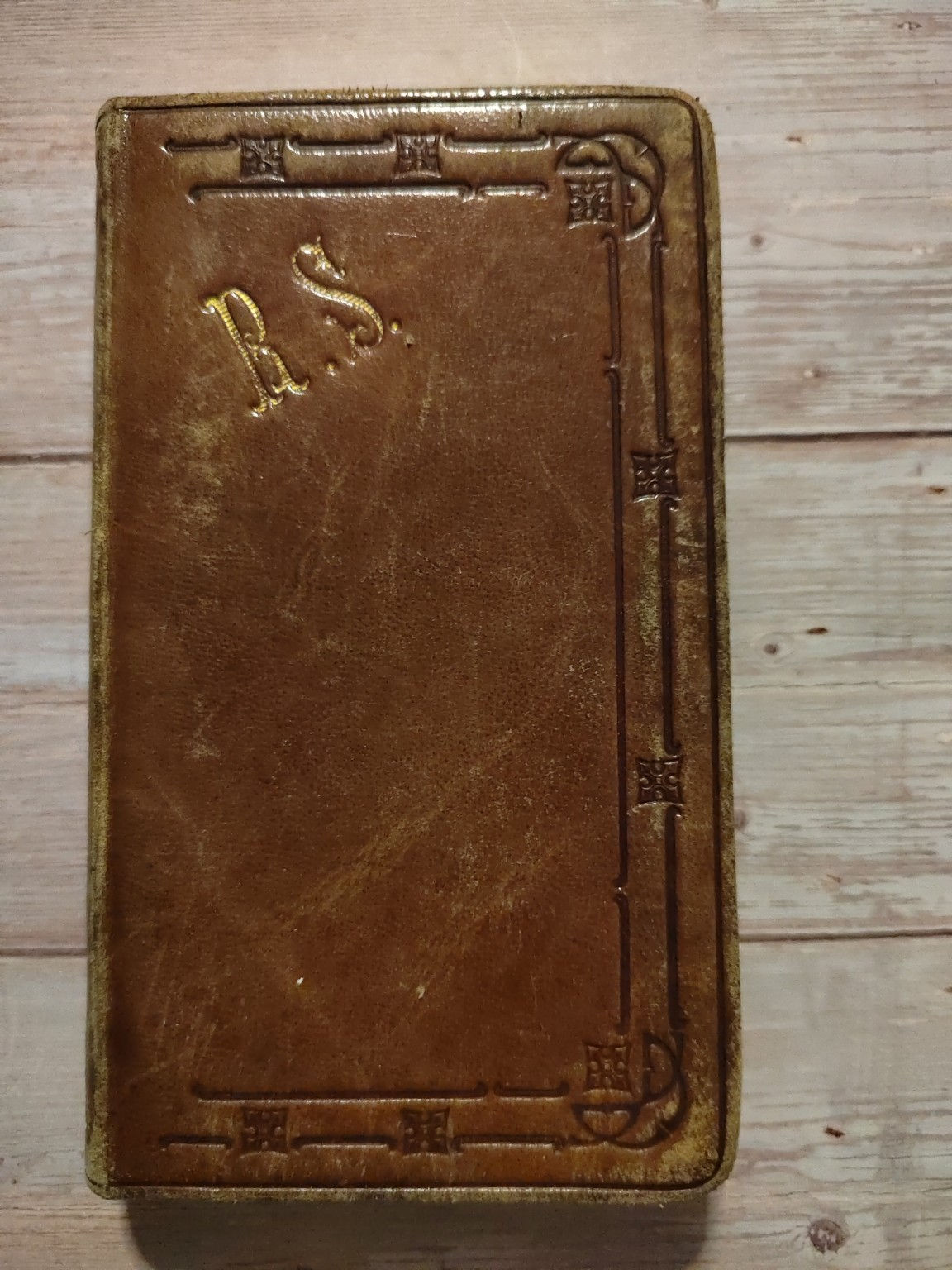 Missel romain ancien en cuir – Début XXᵉ siècle