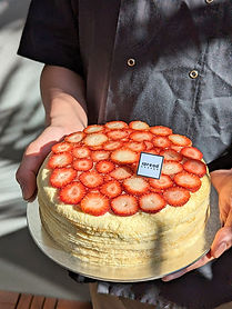 Spread_Pastry_Scarlet_Mille_Crepe_Cake_Strawberry.jpg
