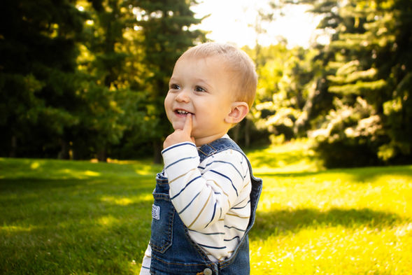 baby outside in sun light in northern Kentucky
