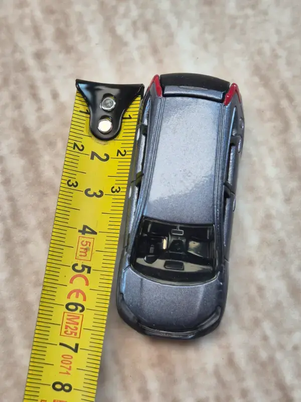 Thumbnail: Tomica 118 : Honda CR-V