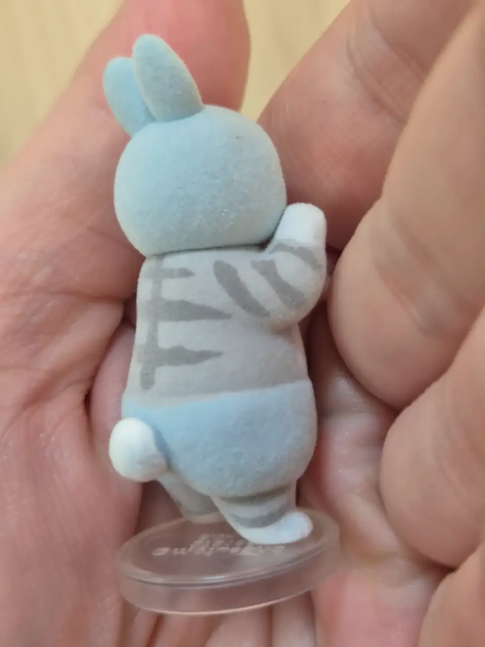 Miniature : Gashapon mini figurine floquée Mofusand : Lapin bleu