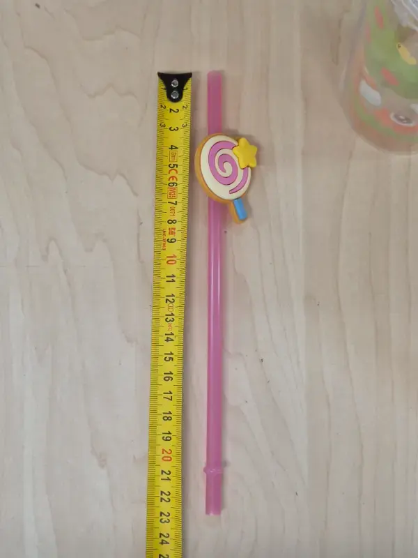Miniature : Verre Kirby Nintendo Store avec paille - Invincible Candy