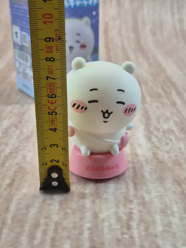 Miniature : Petite figurine lumineuse Chiikawa Chalight : Chiikawa