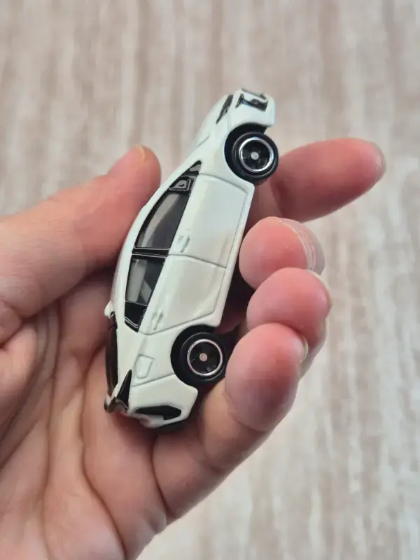 Thumbnail: Tomica 76 : Toyota Prius PHV GR Sport