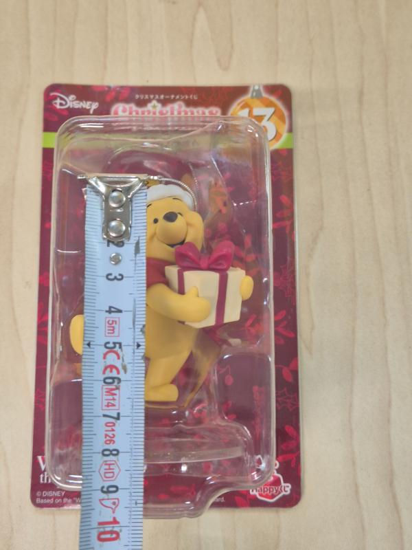 Miniature : Figurine Disney Happykuji 2024 : Winnie l'ourson