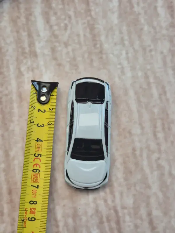 Thumbnail: Tomica 76 : Toyota Prius PHV GR Sport