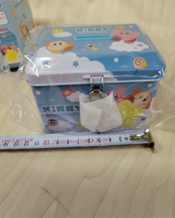 Miniature : Tirelire Kirby boîte métal bleue