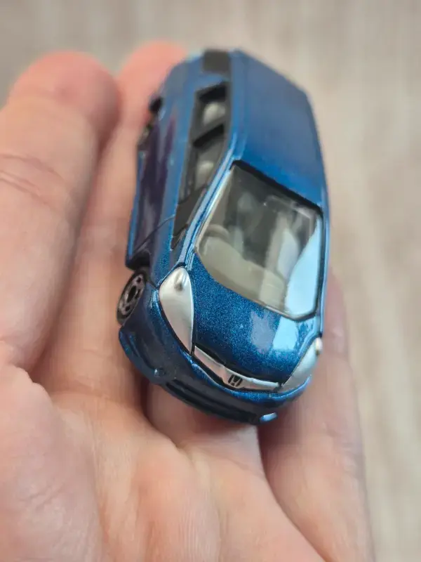 Miniature : Tomica 100 : Honda FIT Shuttle
