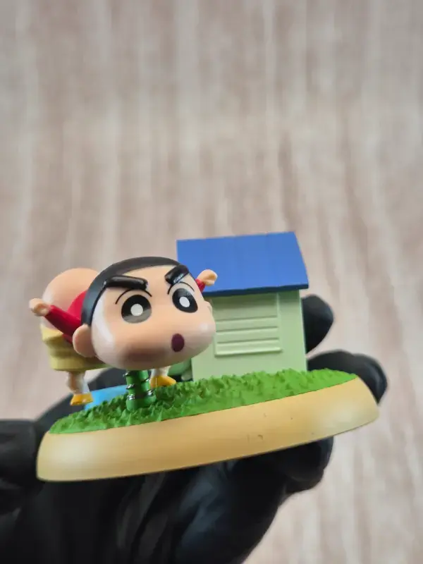 Miniature : Figurine Re-ment Crayon Shinchan "My Crazy Action Theater!" : 1. Shinchan & Shir