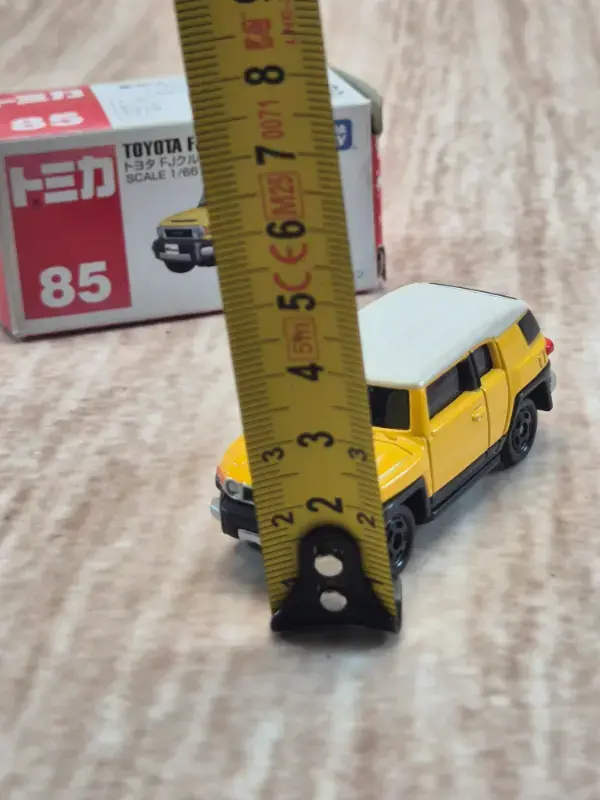 Thumbnail: Tomica 85 : Toyota FJ Cruiser