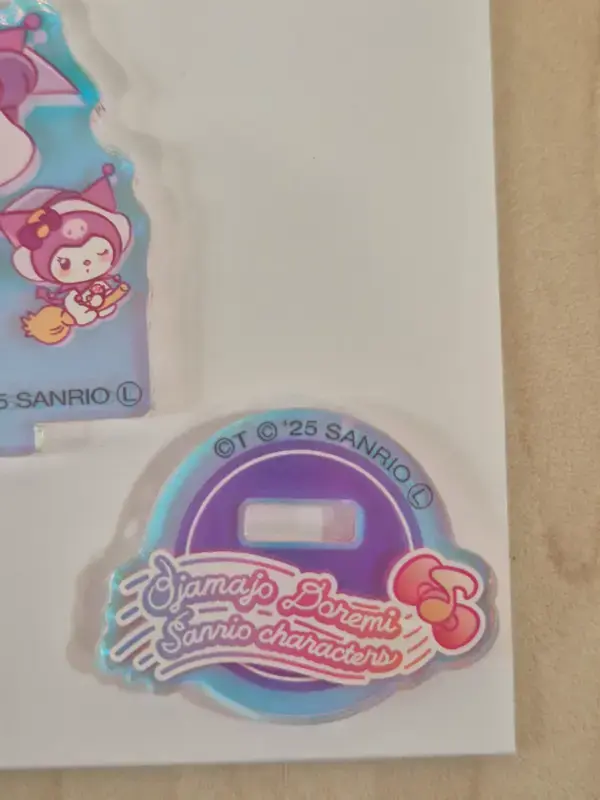 Thumbnail: Mini figurine acrylique Sanrio x Magical Doremi : Onpu x Kuromi