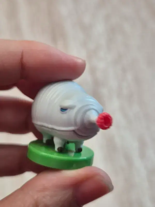 Miniature : Petite figurine ChocoEgg Pikmin : Puffy crachefeu / Fiery blowhog