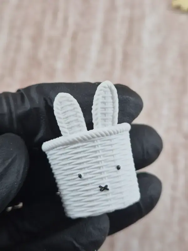 Thumbnail: Figurine Re-ment Miffy "Baby Room" : 7. Can you Tidy Up ?
