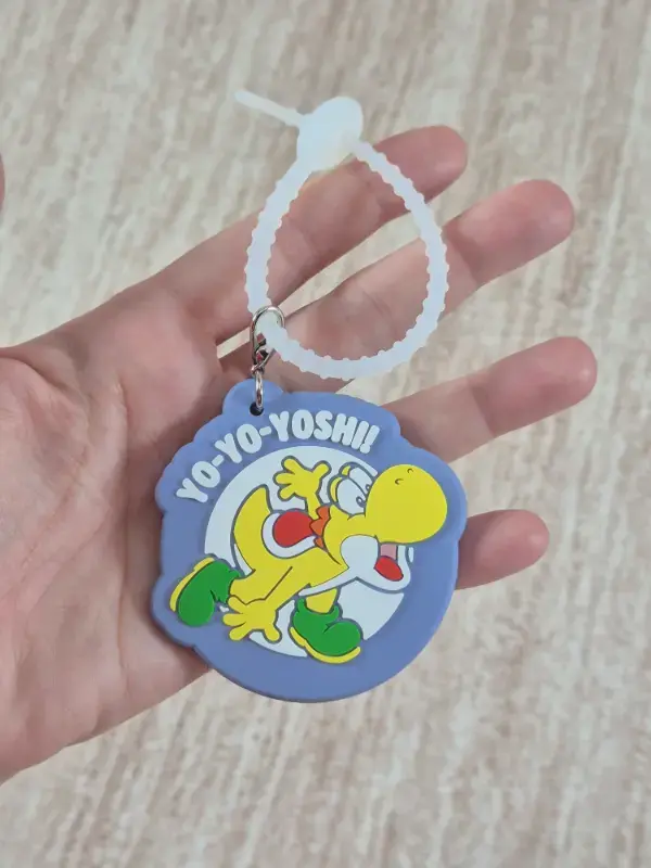 Thumbnail: Strap Ichibankuji " Super Mario with Yoshi" : Yoshi jaune
